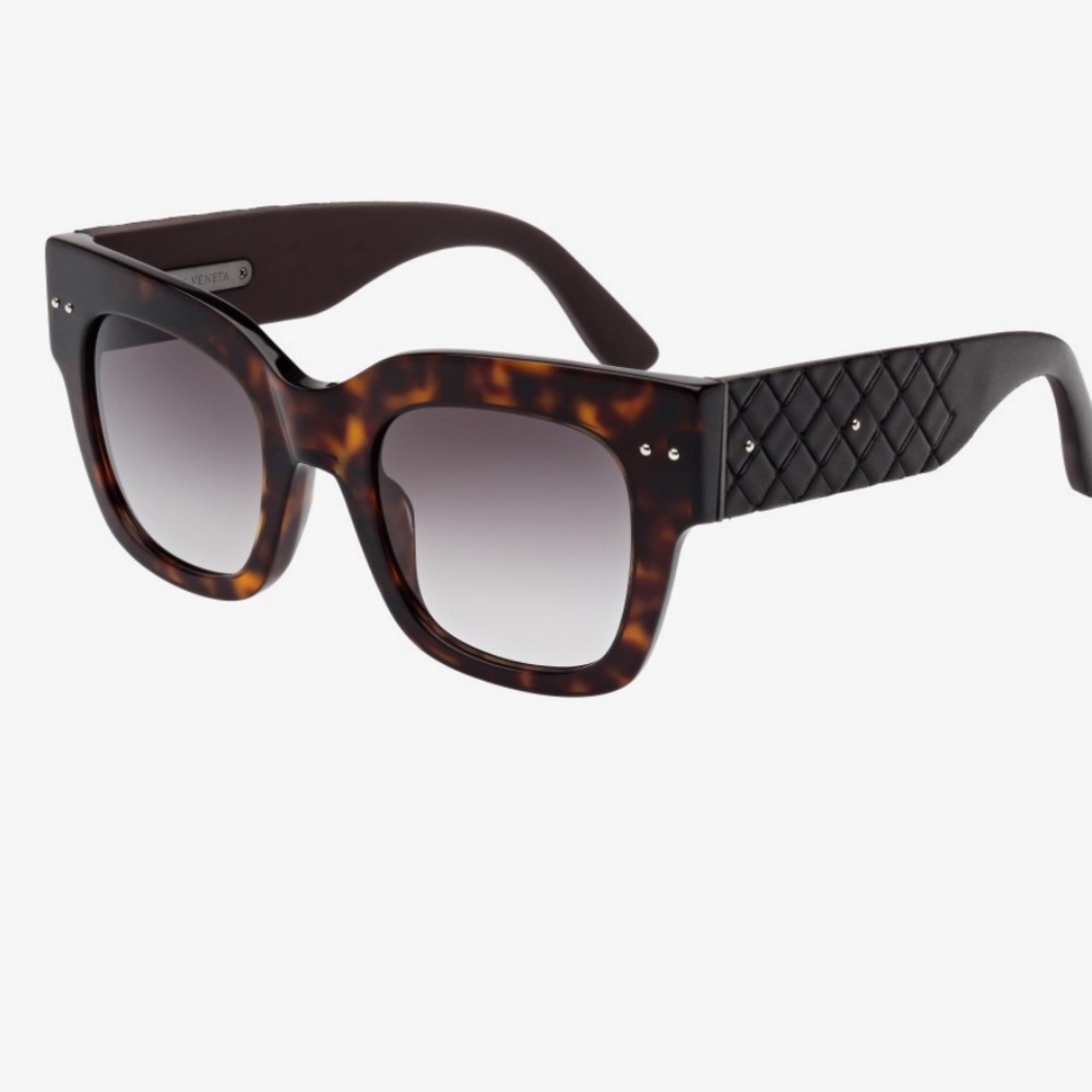BOTTEGA VENETA 
Sunglasses (BV0007S)